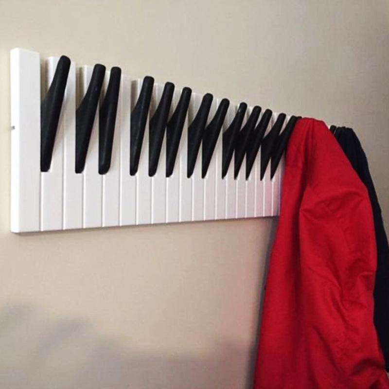 Uni Piano Coat Hanger