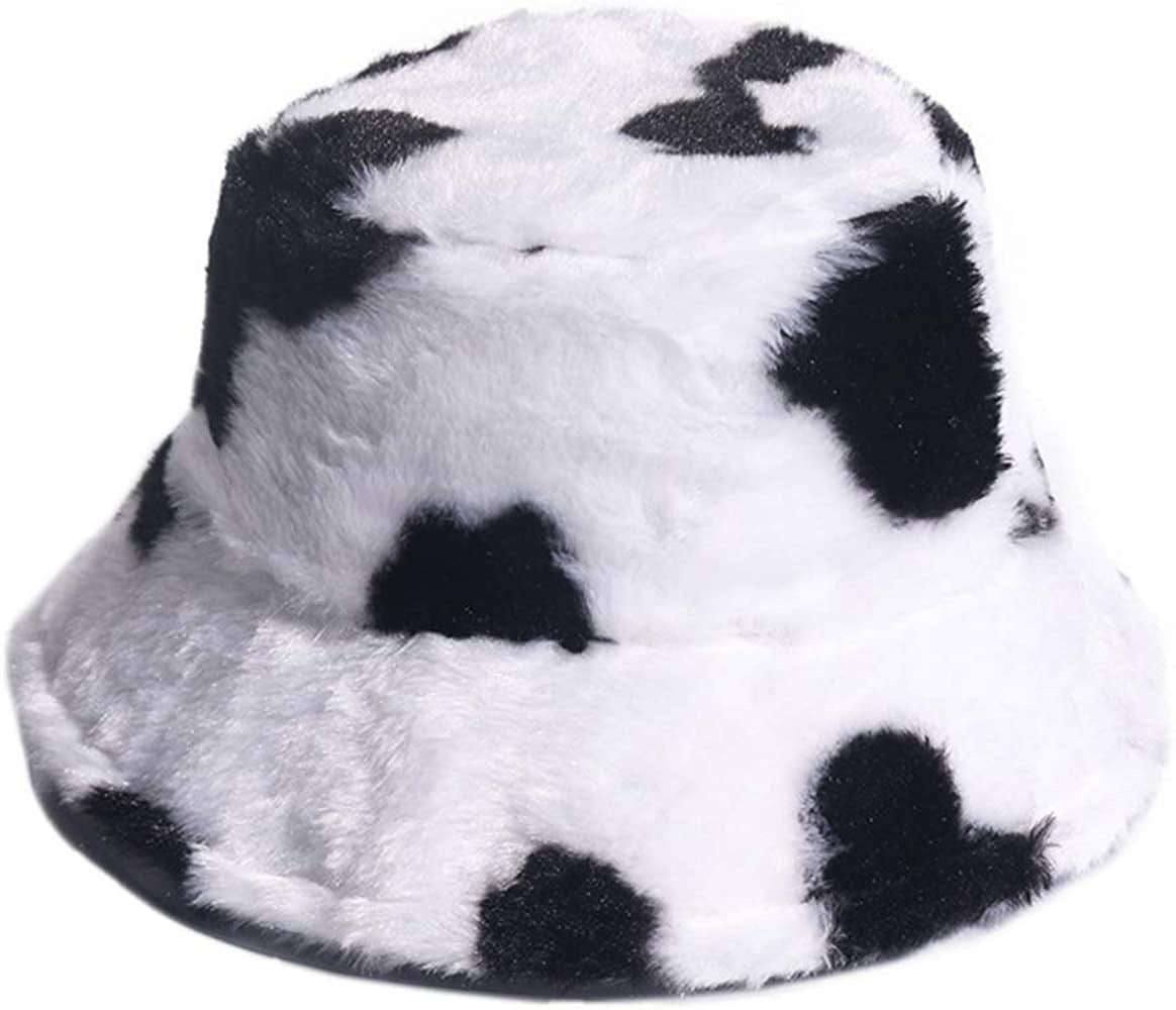 Collier Cow Print Cozy Bucket Hat